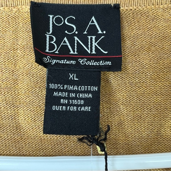 JoS. A. BANK SIGNATURE COLLECTION PIMA COTTON HONEY COLOR SWEATER - Picture 5 of 6